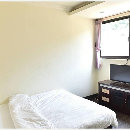 Lian-Yuan Homestay No. 1 Нанган Экстерьер фото